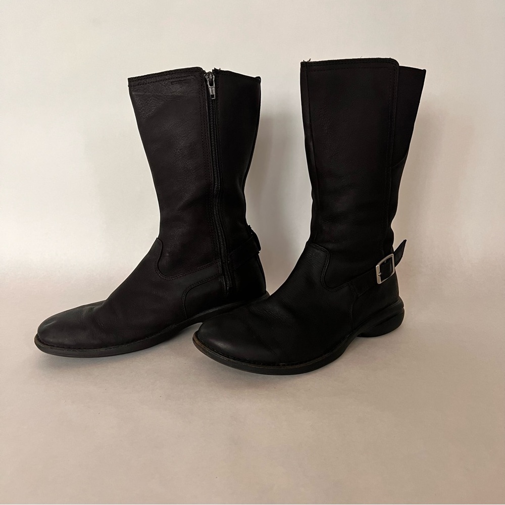 Merrell Black Leather Waterproof Mid calf Boots Women’s Size 7.5